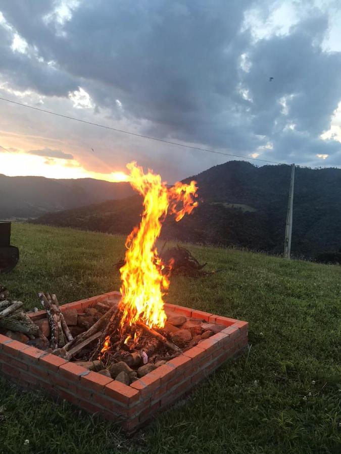 Pousada Colina Dos Ventos - Cabana Monte! Urubici Esterno foto
